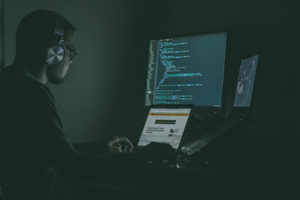 Multi-tenant SaaS architecture built with Laravel and Vue.js