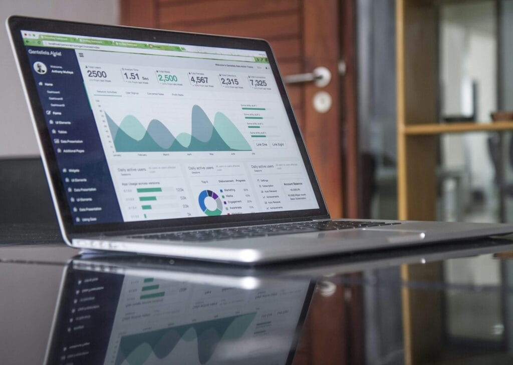 React.js enterprise dashboard development for business applications